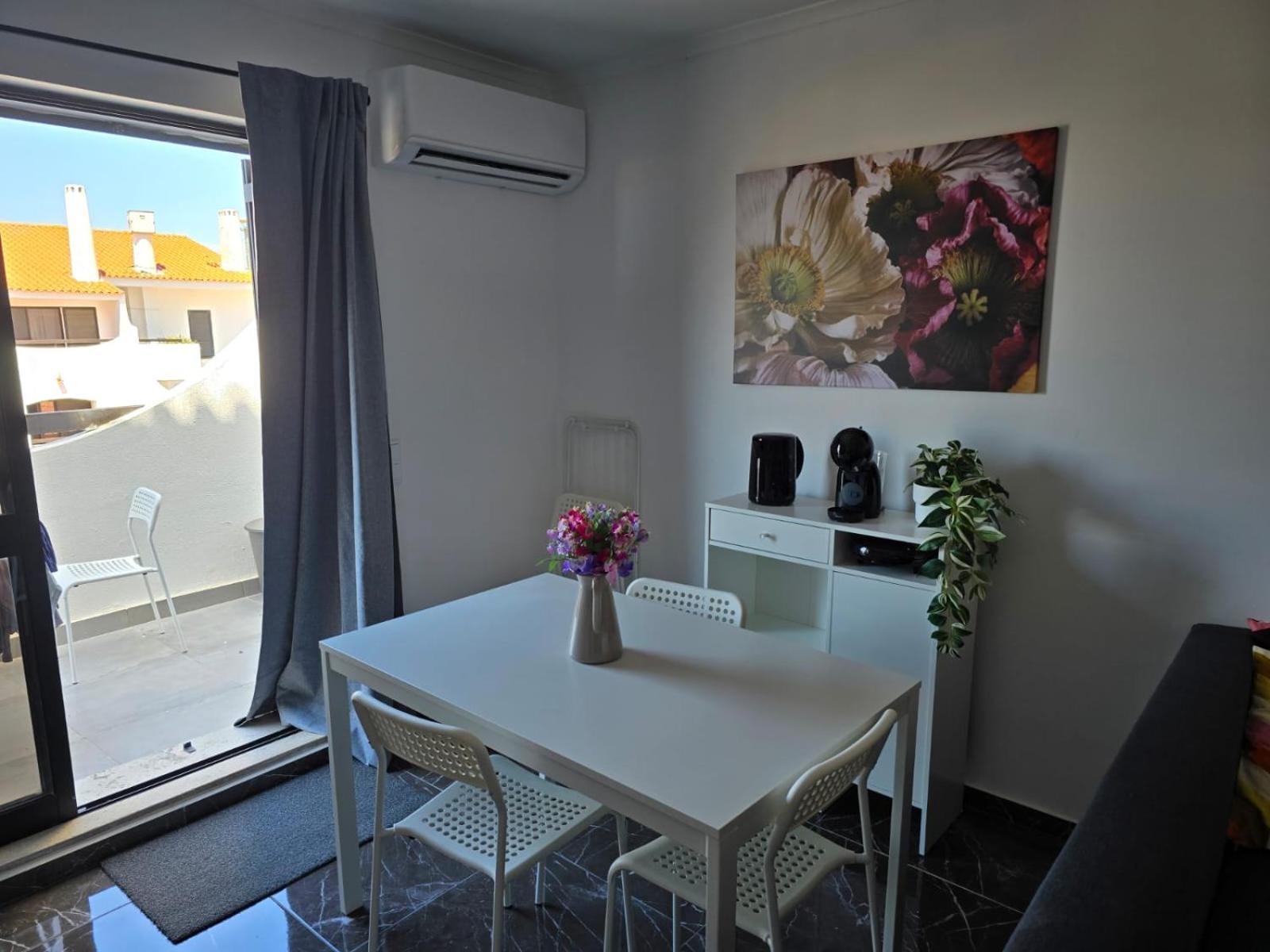 Studio Rua Dos Bares Em Албуфейра Экстерьер фото